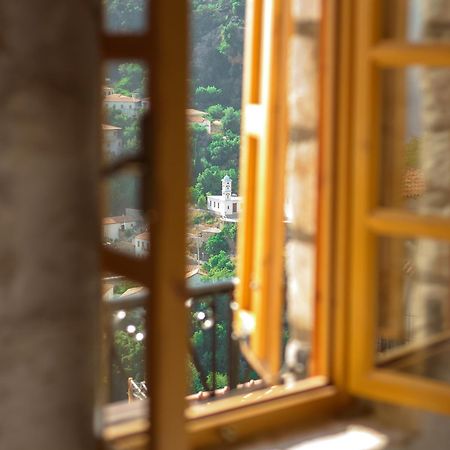 Roots Dhermi Apartment Exterior photo