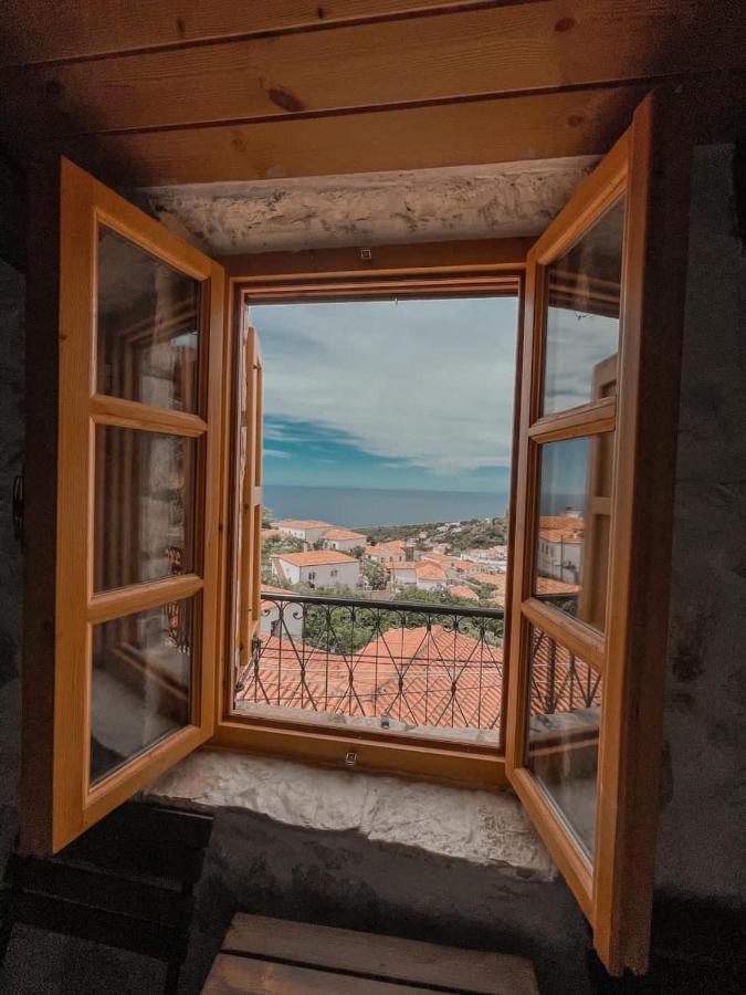 Roots Dhermi Apartment Exterior photo